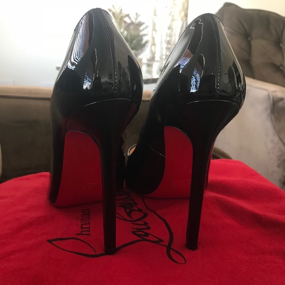 Christian Louboutin Pigalle Patent Black Heels - Picture 4 of 6